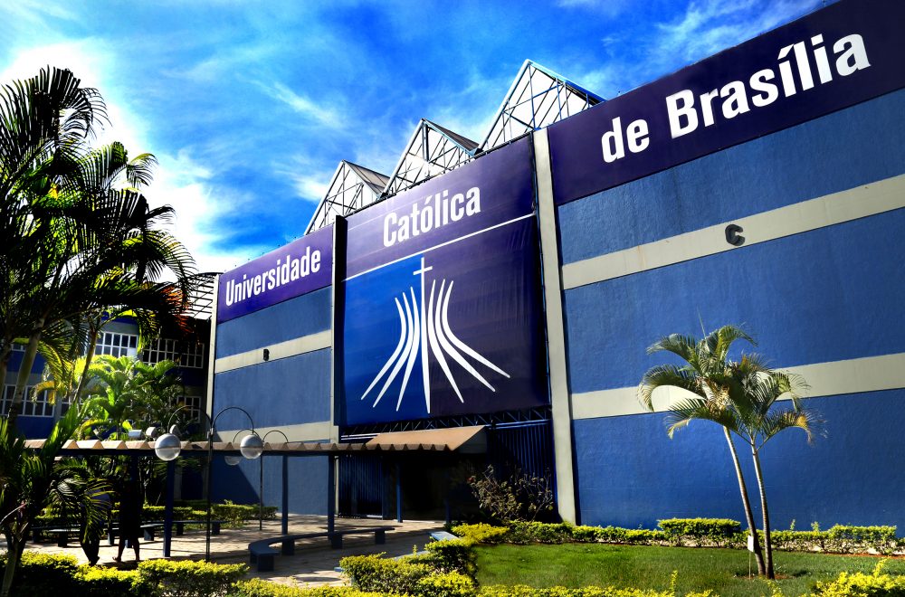 Faiara Assis