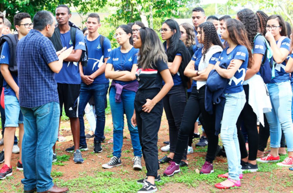 UCB-recebe-Estudantes-do-CEM-3-(1)